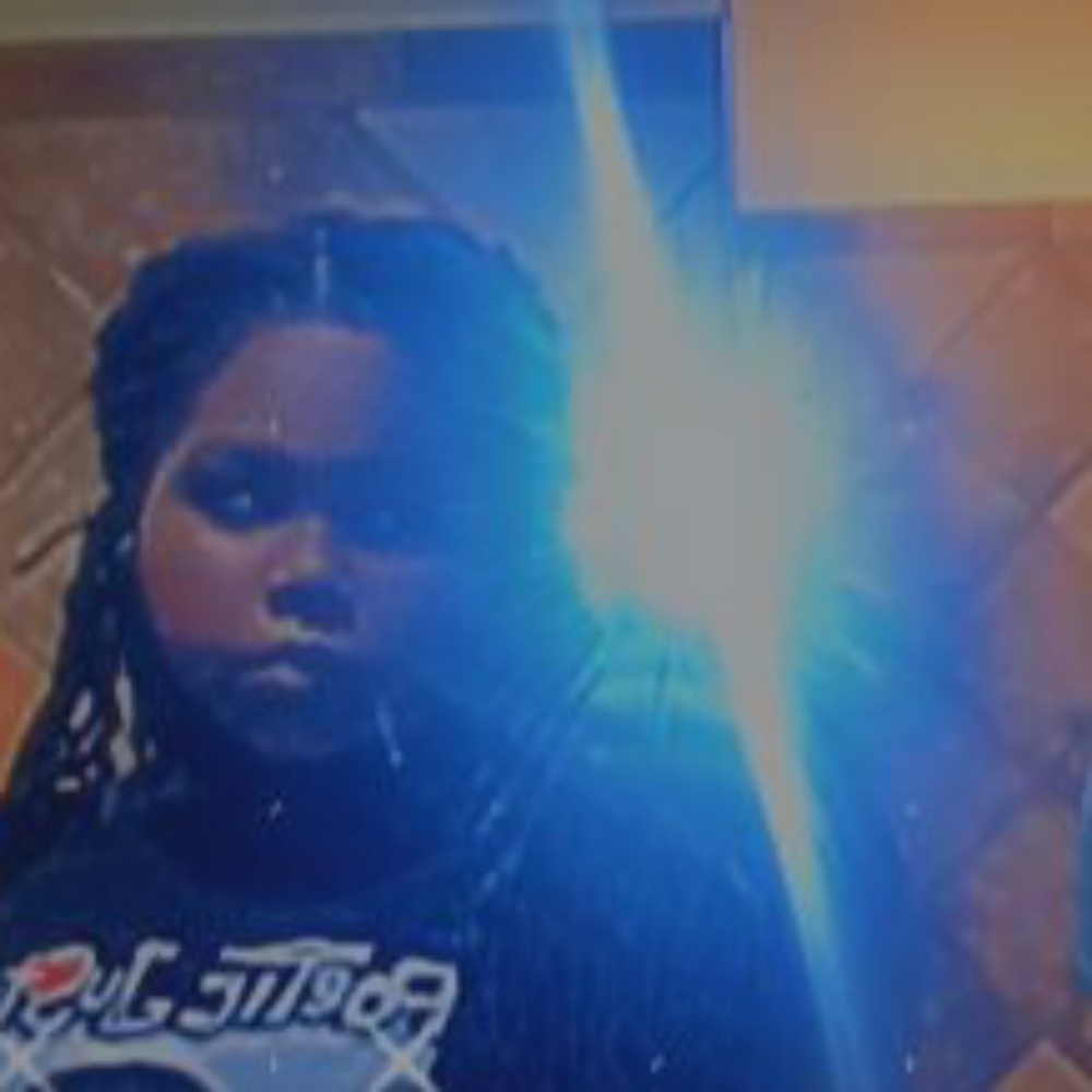 Meet your Posher, Leah